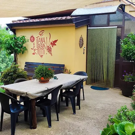 Bed & Breakfast Tana Libera Tutti 1 Nature, Yourself, 3*